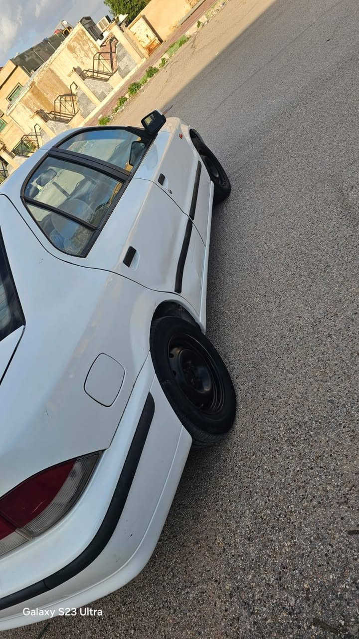 السلام عليكم
سمند 2010  رقم ذي قار بسمنه سنويه صاقطه صارله سنه 
كير محرك فرنسي جديد 
حداديه جديده تبريد مايشتغل سعره 35 وبيه مجال مكانه السماوه ***********
