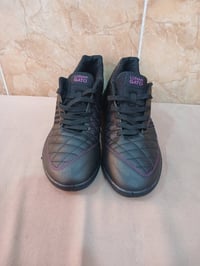 كاتو صالات • مقاس ٤١ • توصيل مجاني