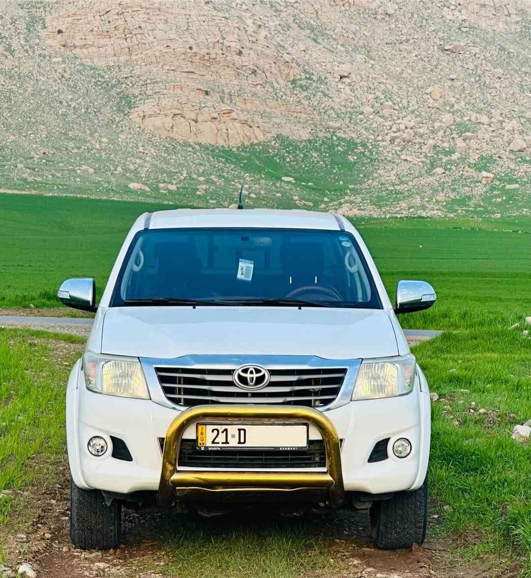 تۆیۆتا هایلۆکس (مەرزیە),مۆدێل2014,مواسەفات شریکە مــهند,بەتل گێڕو مەکینە بەشەرت نەکراوەتەوە,چوار تایەی پاکی لەژێرایە,سەنەوی و ژینگەی تازەیە تا 2029,پارچە ڕەشە لەسەر ساخی, سەیارەیەکی زۆر پاک ماوەتەوە,هەموو گیانی لەسەر دۆخی شەریکەیە, بۆ زانیاری زیاتر,ژ.م *********** رانية, السليمانية
