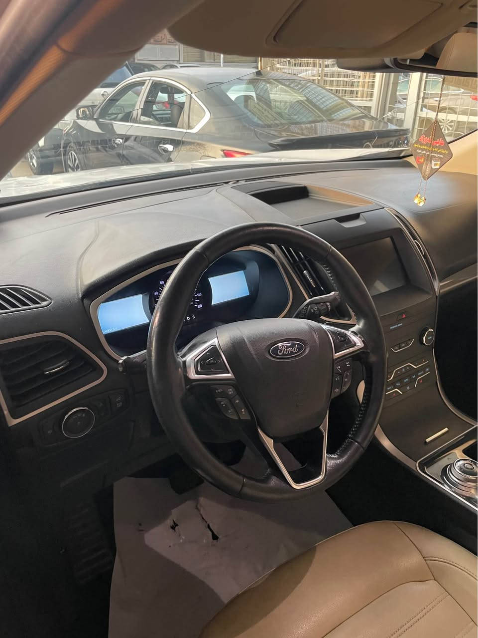 السلام عليكم اخوان فورد ايجي بدون صبغ موديل 2020 بالاقساط مقدمة دفتر بالشهر 300 $ دولار 
لجميع المحافظات بدون كفيل العنوان اربيل 
للتواصل واتساب 
*********** أربيل, العراق

