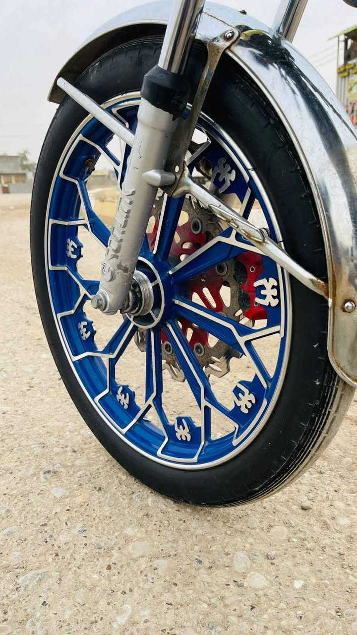 السلام عليكم دراجة سيفان مكينة مية.وخمسين. دراجة.مكفولة.ما.مشتغلة.دلفري.ابد.بس.دبلاتة.لمامية.نص.عمر.مكاني.بغداد.لطالبية.***********بي واتساب بغداد, العراق
