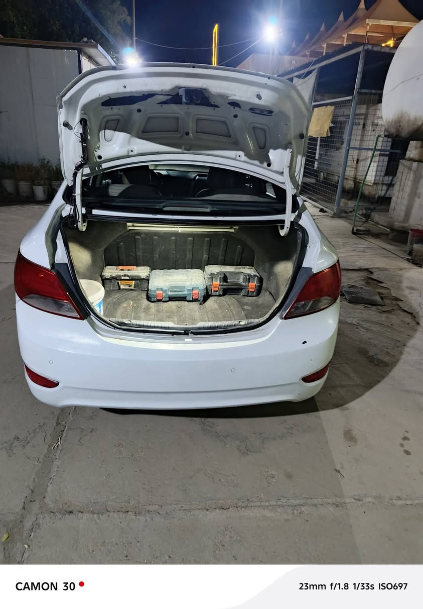 *********** السلام عليكم اكسنت 2015 فول واحد ع اوحد  جاهزة السياره التفاصيل بلسونار  رقم جديد بسمي نجف مكاني نجف السعر 95 بيع سريع مداور مباشر بسم المشتري
