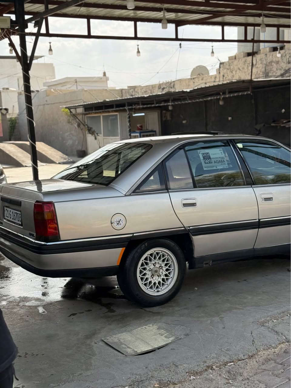 السلام عليكم أوبل اوميكا 20 بلادي موديل 1991 گير محرك بالشرط صدر امامي خلفي بالشرط تخم تاير جديد كهربائي من الدعاميه للدعاميه ما بي اي نقص سيارة بدون ضربه بدون خياس بدنه بلادي مصبوغ للجماليه فقط جام كهربائي سلايت كهربائي كيجات كلها شغاله دواخلها جديده سيارة ما بيها دينار مصرف رقم سليمانيه انكليزي شرط التحويل والوكاله دفتر بانزين موجود للبيع او المرواس سعرها 42$ بيها مجال للطيبين اي استفسار خاص او اتصال *********** كركوك, العراق
