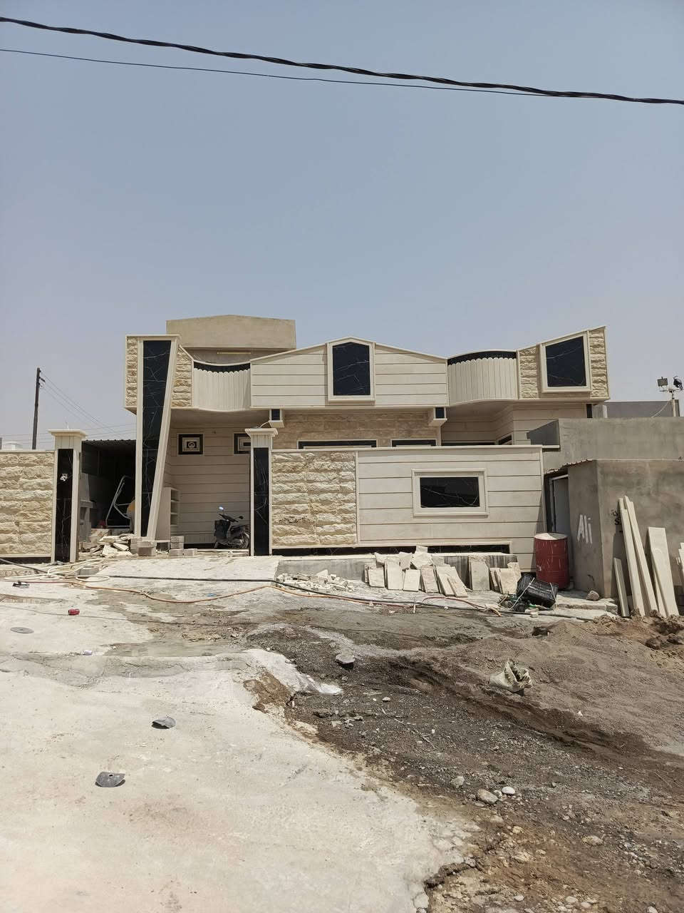 تغليف واجهات حجر حلان وتكعيد كوبنات ابواب وشبابيك 
*********** اتصال واتساب
