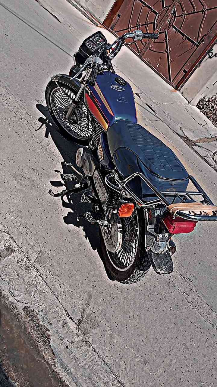 سلام علیكم ماطور للبیع نامیبرو مودیل 2020 سعر 500 مجال قلیل مکان كركوك اي شراي راسلني


**إذا كنت صاحب هذا الإعلان وتريد حذفه لأي سبب، رجاءا أرسل رسالة إلى الدعم الفني**