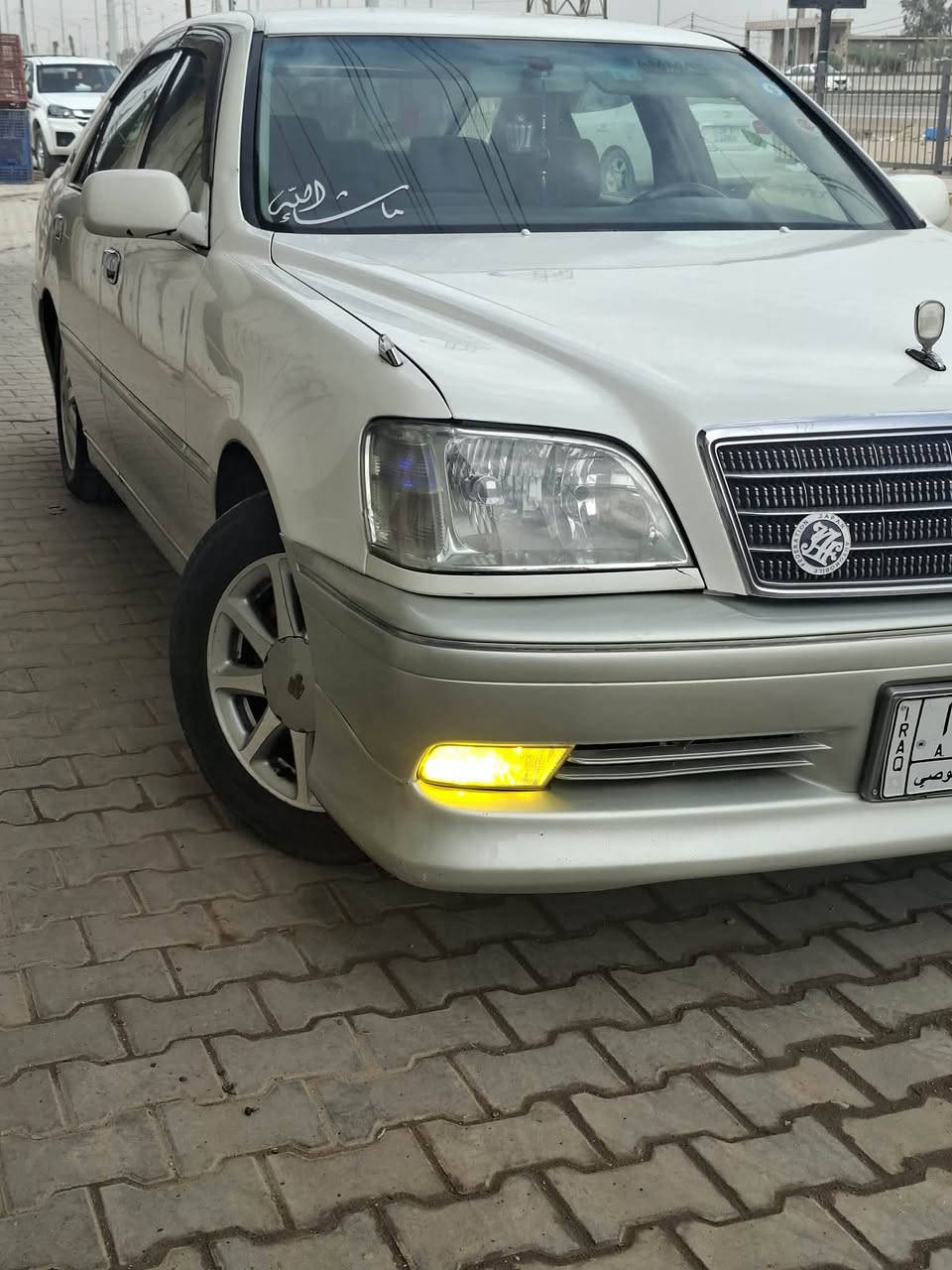 سلام عليكم ملكه لبيع رقم كركوك مدفوع كمرك وضريبه باقيه عل رقم موديل 2003 كرستال 3 دكم شاصي 71 مكفوله من كص ونقل جثه ولعيب شرعي السعر 105 وبيه مجال مكان سياره نجف *********** واتساب
