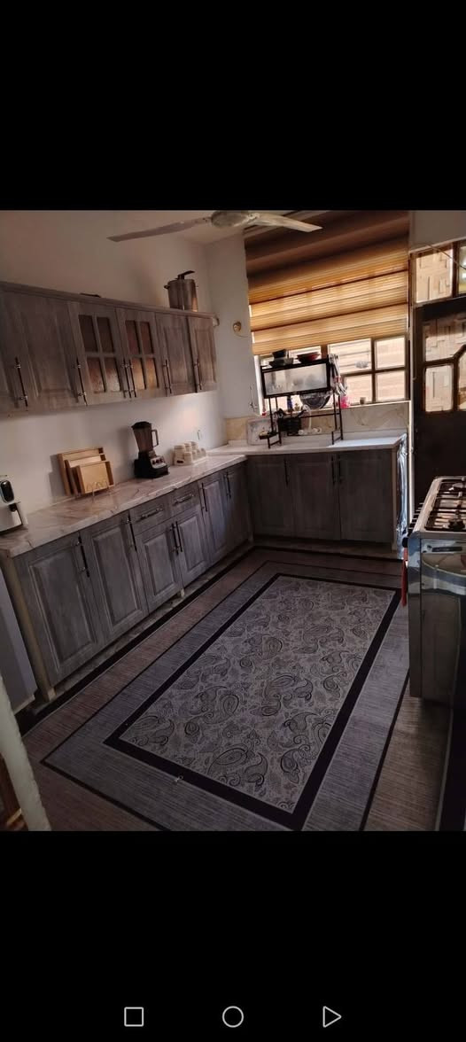 كاونتر للبيع حطاطه داخله المنيوم والابواب خشب فقط السنك مرمر  السعر 550 للاستفسار خاص


**إذا كنت صاحب هذا الإعلان وتريد حذفه لأي سبب، رجاءا أرسل رسالة إلى الدعم الفني**