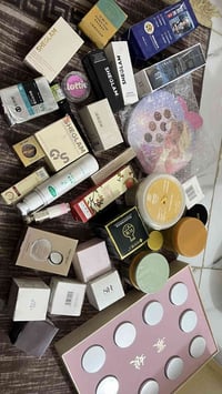 عنايه ومكياج • ٣٢ قطعه • بكج