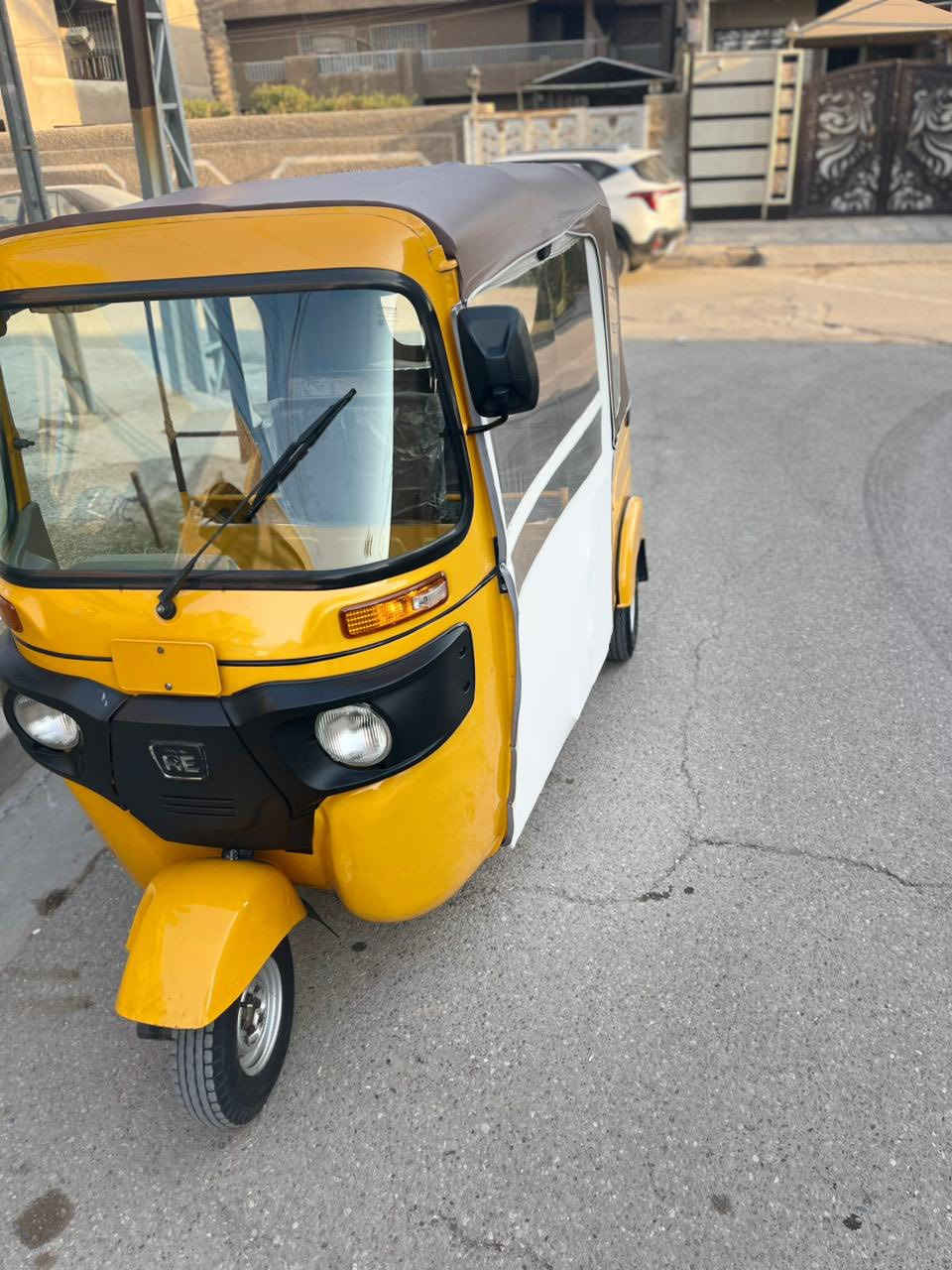 السلام عليكم البيع تكتك مكفوله ٢٢ شهر ١١ رقم وسنويه بغداد بسمي العنوان بغداد البلديات الرقم ***********
