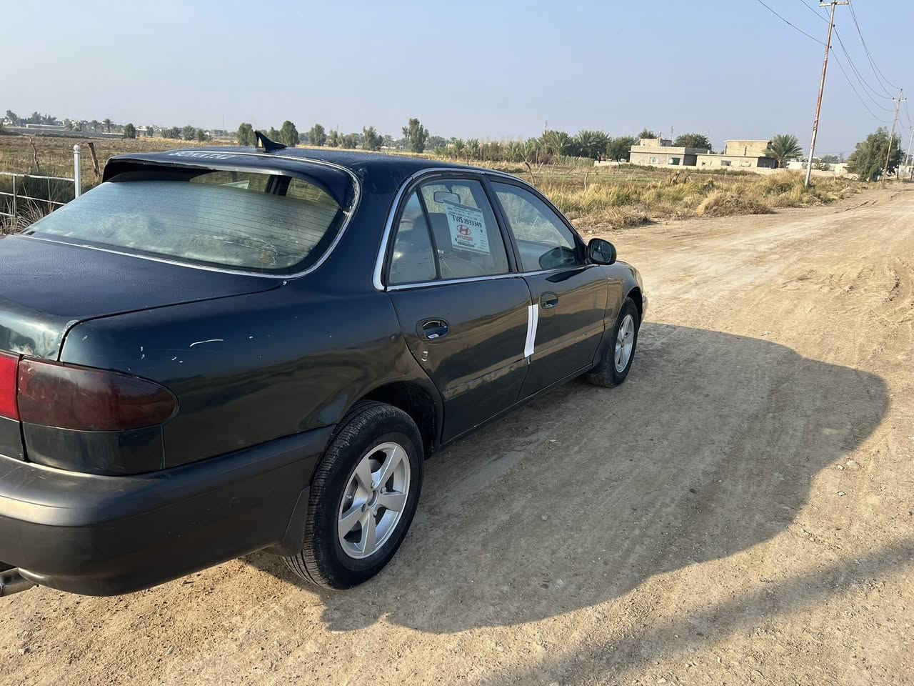 السلام عليكم سونتا للبيع موديل 1995رقم دولي مصبوغه احزام بدون اي ضربه ولا اخياس كير ومحرك حاويه انضاف كلش تخم تاير صدر خلفي امامي فقط نقص تبريد وتدفه سعر 39بيه مجال تحويل مباشر رقم تلفون***********مكان السيارة قضاءالمنصوريه دلي عباس
