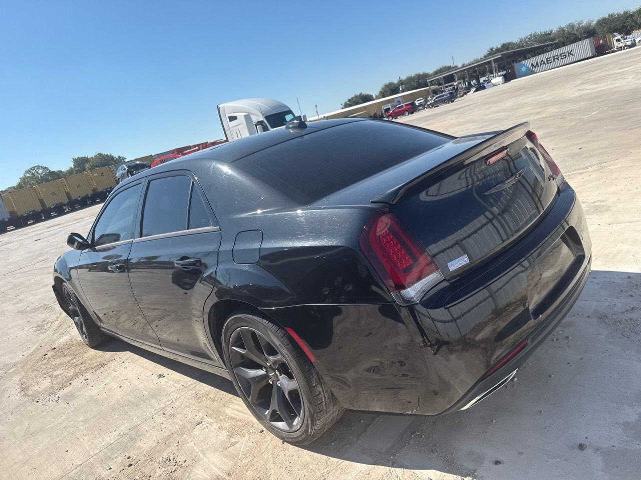 اوباما S2022 اسود توويل 
فول مواصفات بدون ضرر فقط دعاميه   تصلح معروفه مواصفات الs بونراما  وجلد حفر وماشيه 70الف فقط
رقم بغداد 
دخول جديد
***********
