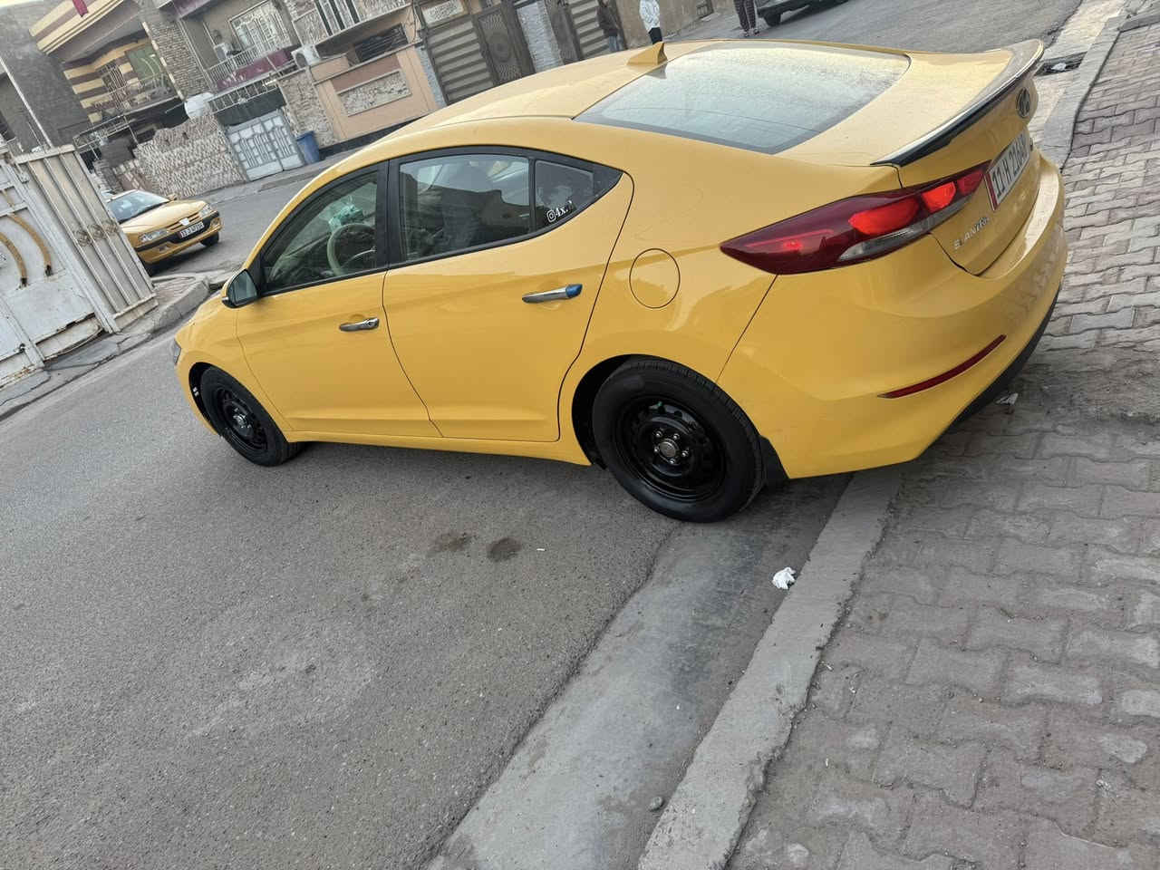 يالله السلام عليكم
النترا موديل 2018 وارد امريكي بأسمي رقم بغداد سنويه لل2031 رادار جانيبي شاشه جبيره تحكمات لايت زنون مكينه دوش المرغوب 2000 سياره جاهزه احله من الصور 

رقم الهاتف 👇

***********

‏‪
