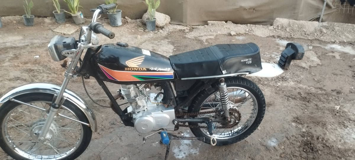 اربعه كير لبيع كلك كلك سعر 375 باقي التفاصيل خاص


**إذا كنت صاحب هذا الإعلان وتريد حذفه لأي سبب، رجاءا أرسل رسالة إلى الدعم الفني**