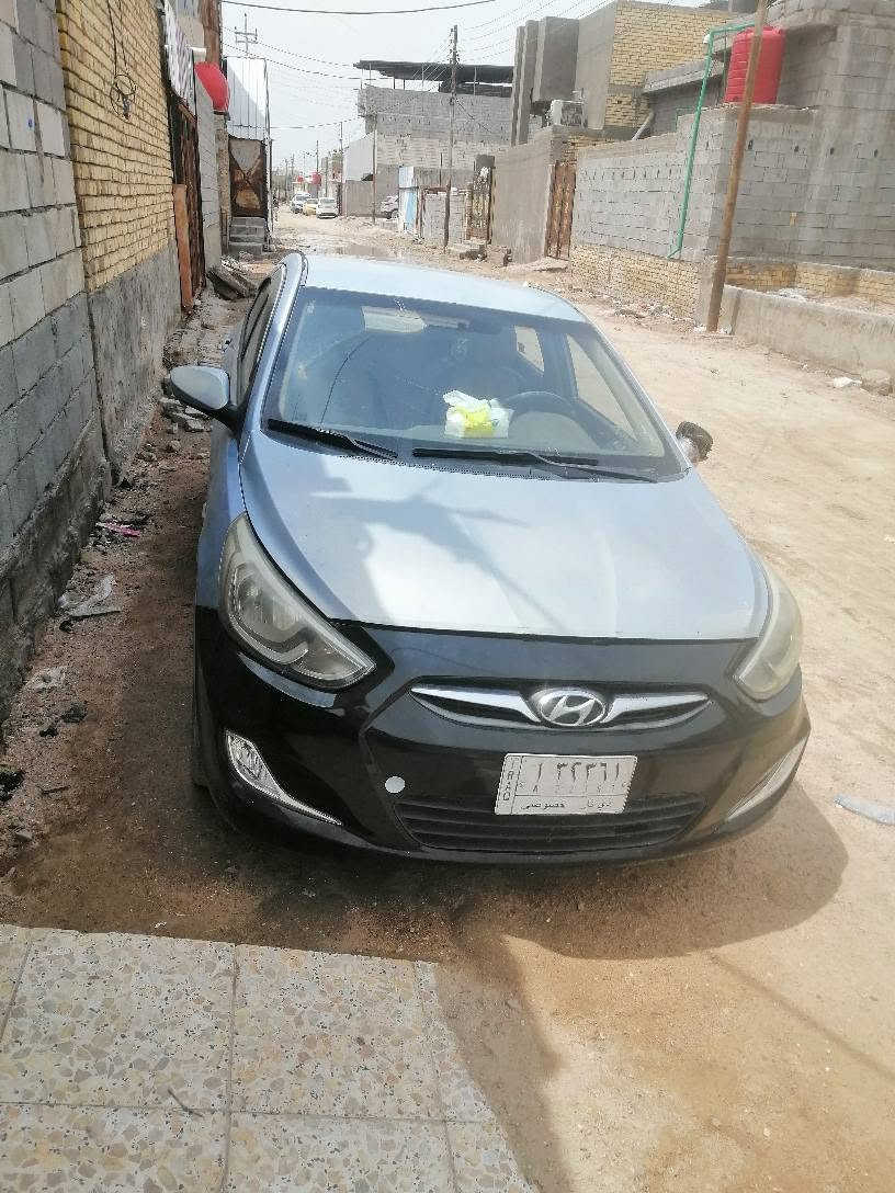 سيارة للبيع اكسنت مديل ٢٠١٣ وارد خليجي  ٦٥ وبيها مجال راعيها يريد مداور *********** المكينة ١٦٠٠ البصرة, العراق
