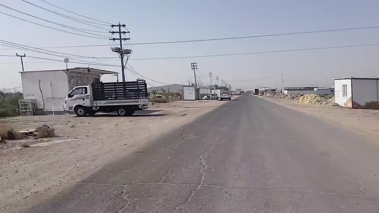 قطعة بالموقع بالبناء بالبداية موقع مميز اول ماتدخل شارع المكاتب بالبناء السياسين الثانية قطعة٢٠٠م جاهزة للتشيدرقمها٢٦٠٩ السعر٥١ وبيها مجال تحويل ثاني يوم ***********
