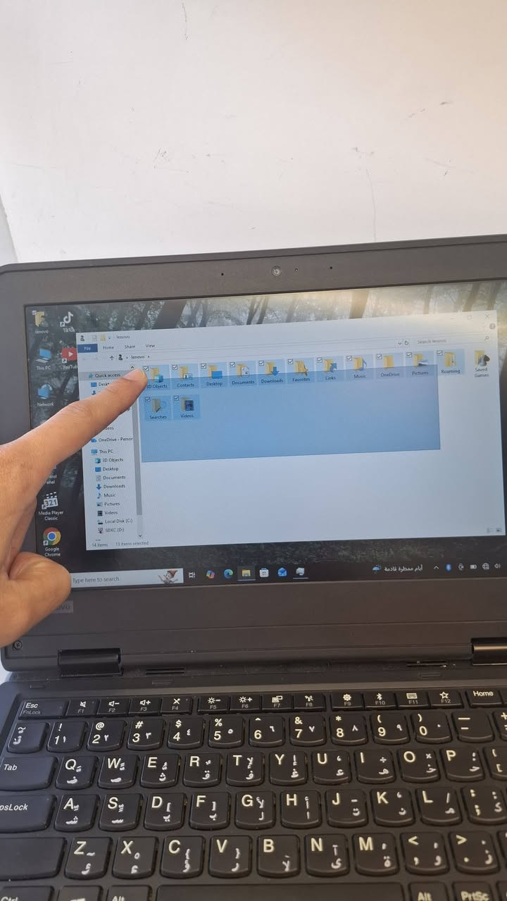 Lenovo ThinkPad
Core m3 gen7
Ram 8 GB 
Ssd 128 GB 
Touchscreen 
توصيل موجود لكل محافظة 🚕 
سعر لابتوب 165 ألف دينار 
مناسب جدًا للطلاب والمعلمين ولأغراض تعليمية ومشاهدة الأفلام


**إذا كنت صاحب هذا الإعلان وتريد حذفه لأي سبب، رجاءا أرسل رسالة إلى الدعم الفني**