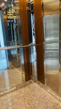 شركة التاج للمصاعد والسلالم الكهربائية .. وين ما تكون احنا نوصلك! 🚀 أم...