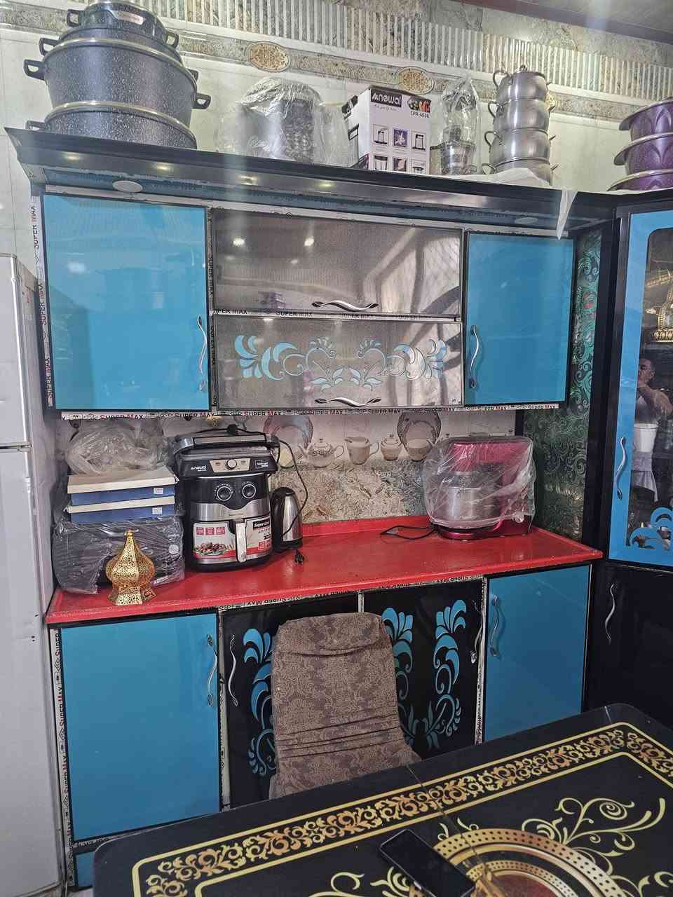 كاونتر اربع جهات ودنكه نضيف للبيع المكان كربلاء حي الفارس *********** // ***********٩٧
