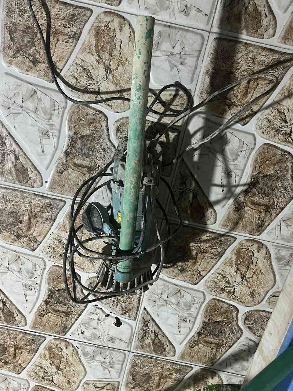 موطور ماء سمك
غطاس ماء سمك
سنك مرمر
سماطه دجاج
ميزان 100 كغم
مجمده 
4 شوايه سمك
منشار كهربائي كبير
 للاستفسار الاتصال على الرقم
***********
