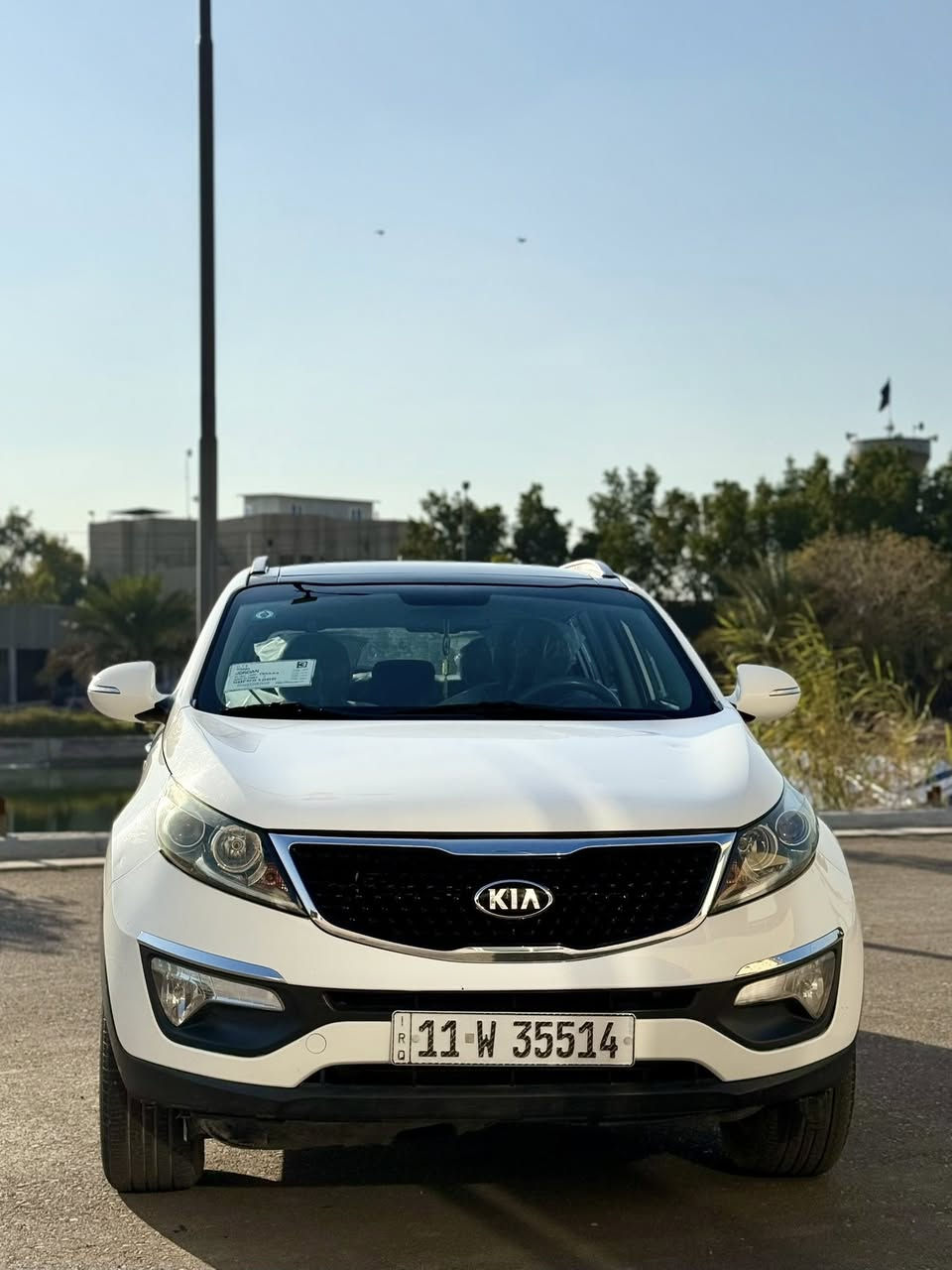 سلام عليكم اتصال ☎️ فقط!
كيا سبورتج موديل ٢٠١٦ خليجي 
السيارة ماشية ١٣٠ الف حقيقي 
كفاله عامه فقط بارد مثل ما موضح
 بل سونار محرك كير كفاله 
رقم بغداد نكليزي بسمي 
فول مواصفات ماعدا البصمة 
بانوراما 
تحكم استيرن 
بلوتوث
مري شفط 
محرك ٢٠٠٠ دوش 
تايرات تخم كامل جديد
تبريد ثلج
السيارة جاهزة مابيها أي نقص
السعر 163 وبيه مجال بسيط جدا 
مكاني بغداد الشراي يتصل 
***********
