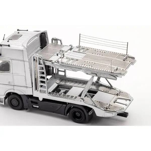 مرسيدس بنز أكتورس AMG ترانسبورتر فضية، نموذج مصبوب بمقياس 1/64 من GCD KS-069-401

نفس الشكل بس لون اسود


**إذا كنت صاحب هذا الإعلان وتريد حذفه لأي سبب، رجاءا أرسل رسالة إلى الدعم الفني**