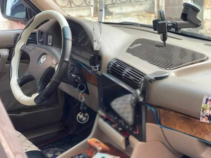 بًًيََ آمًً لََلََبًًيََعٌٌ 525مًًوٌٌدٍٍيََلََ
1992بًًغُُدٍٍآدٍٍ صّّبًًغُُ عٌٌآمًً بًًدٍٍوٌٌنِِ ضرر
مًًحًًرکْ بًًلََآدٍٍيََ نِِضيََفُُ کْيََر نِِضيََفُُ
آلََآتٌٌصّّآلََ بًًرقُُمًً
*********** آبًًوٌٌ بًًرآء آلََسِِآعٌٌدٍٍيََ
