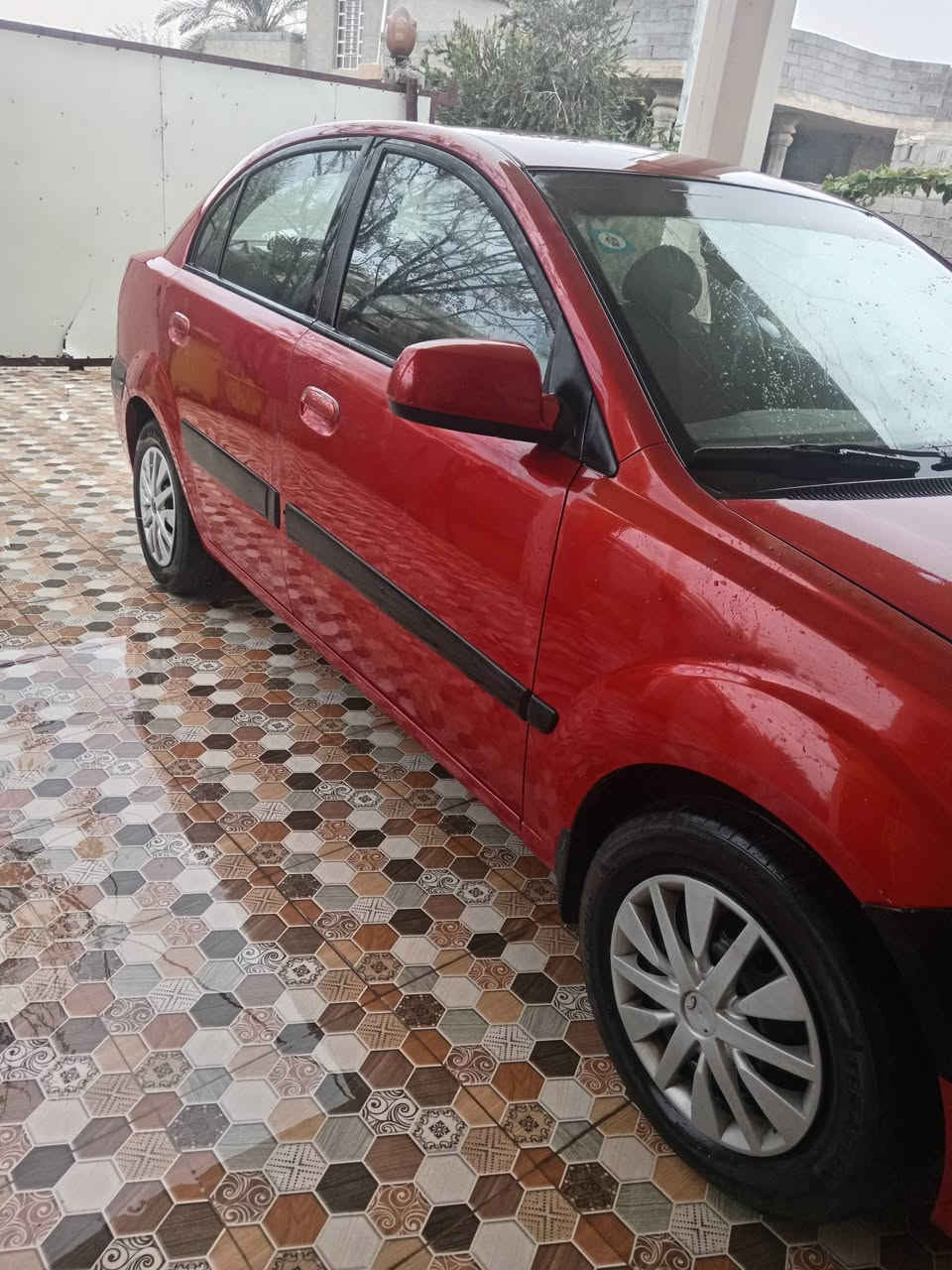 للبيع كيا ريو موديل ٢٠٠٩ نظيفه كفاله كير ومحرك ١٦٠٠ وبااسمي استعمال بيت فقط مطالعه بيها تبريد ثلج  رقم بغداد مكانها فلوجه
