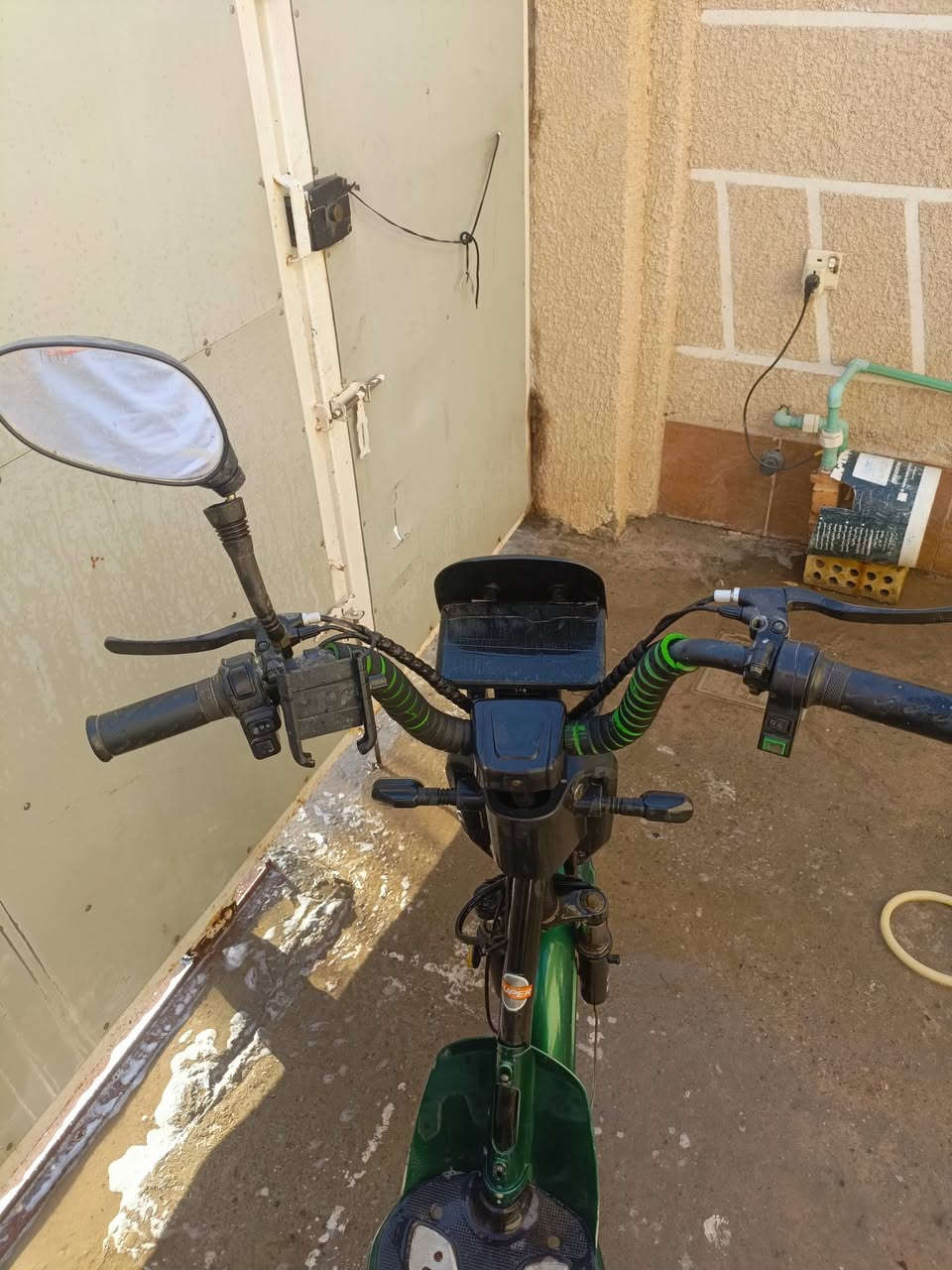 بايسكل شحن .مستعمل .تشتري تبدل بطاره+نضيف من كل الجوانب 
سعر 150 قفل


**إذا كنت صاحب هذا الإعلان وتريد حذفه لأي سبب، رجاءا أرسل رسالة إلى الدعم الفني**