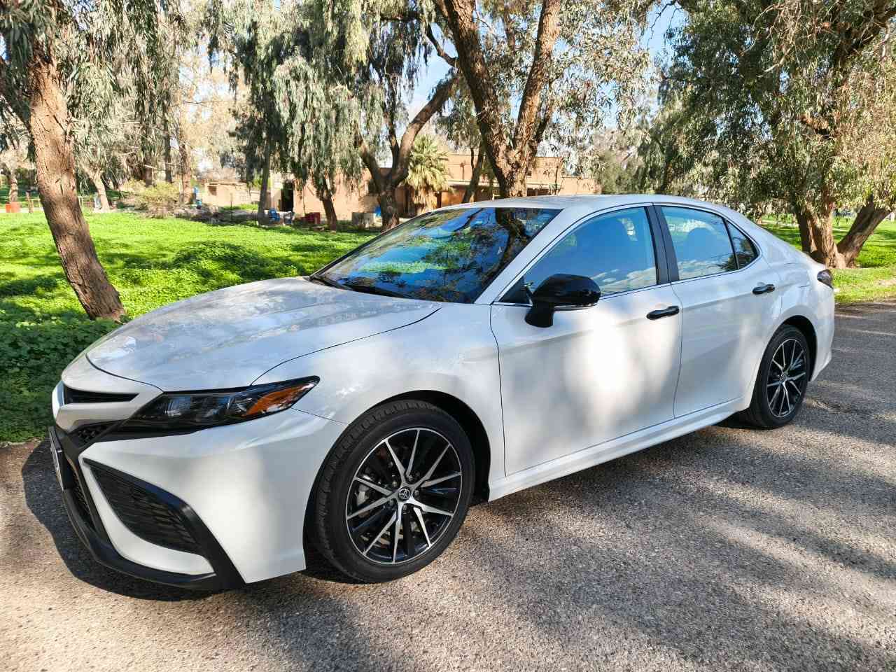 تويوتا كامري  SE كلين كلين موديل  2023 كفاله عام  داعاميه إلى دعاميه   ماشيه 37 مايل  كشن جلد كهربائي هيتر في كركوك سيارا  سعر 240$ ومجال  ***********
***********  سيارا مرقم اربيل بسمي بشرط وكاله او تحويل
