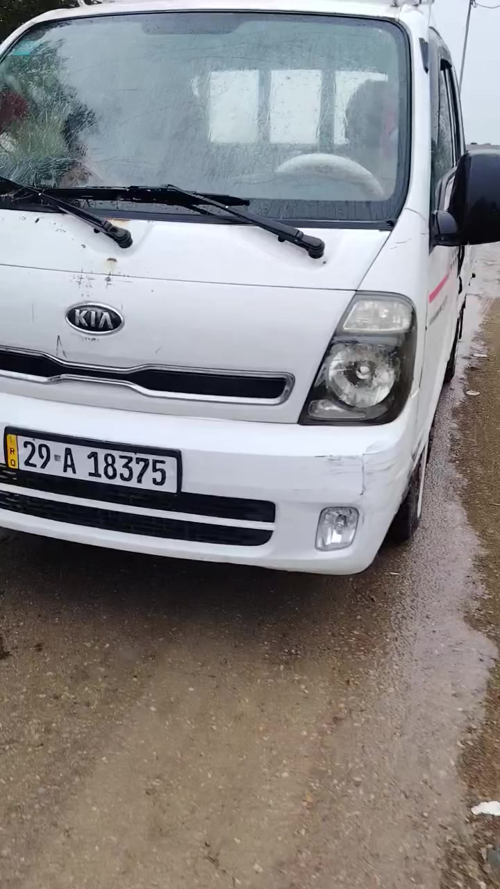 سلام عليكم كيه حمل موديل 2013 كفاله عامه رقم واسط تحويل مباشر السعر ***********
