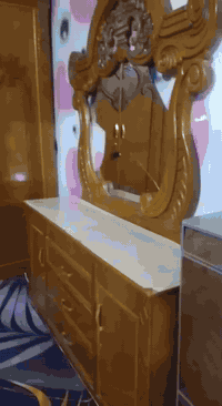 السلام عليكم غرفه ام الخمسه تسقام درجه اولى مستخدمه شيء بسيط مكانها الحله سعرها 750 وي فيها مجال حق الجيه واللي يجيها به خير ويتدلل***********
