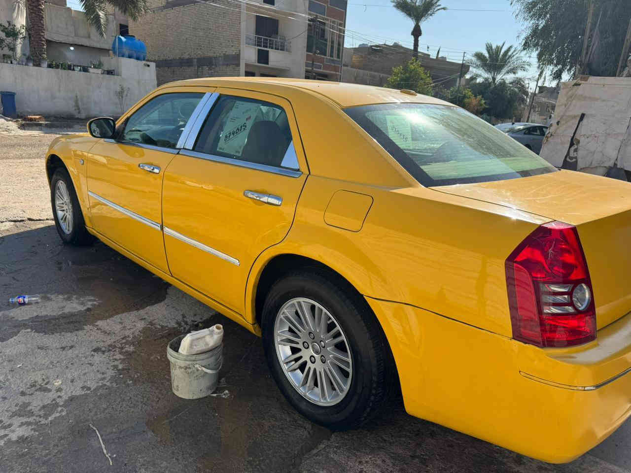 السلام عليكم شباب
للبيع اوباما 2010بسمي 
مصفره هيئه وغرامات 
مكينه جديده كير جديد 
حداديه قبل شهر سويتها 
تخم تاير جديد
تبريد تدفئه 
مكينه 3500 
مانع انزلاق 
اي بي اس 
خطها بغداد...كوت 
مكاني بغداد حي الجهاد 
سعر 115وبيها مجال بسيط 
حادثها جاملغ وبنيد وعندي سونار ***********
