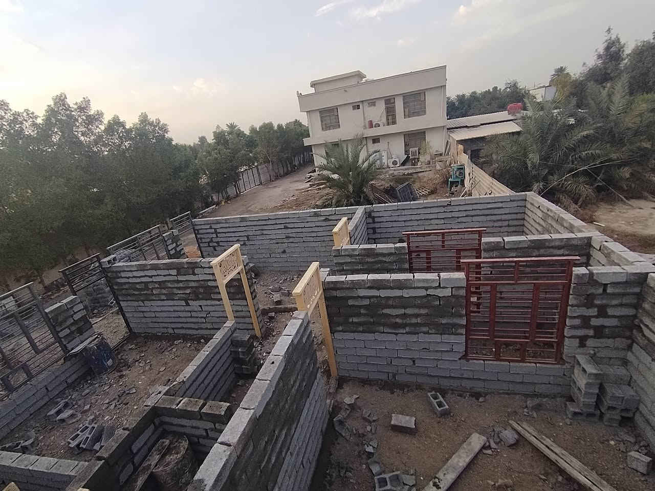 خلفه بناء في جميع مناطق بغداد اسعار مناسبه جداً
شغلنه في هور رجب. العدوانية .مكاسب .شاكريه .الدوانم. الدوره. سويب. حي الجهاد. الشرطه الرابعه كافه مناطق بغداد 
لاتصال أو خاص 
‏‪***********‬‏
***********بي واتساب
