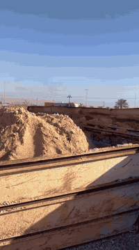 السلام عليكم
معمل كونكريت صنع ايراني 80 مكعب بساعة شرط الفحص
***********
***********
***********
