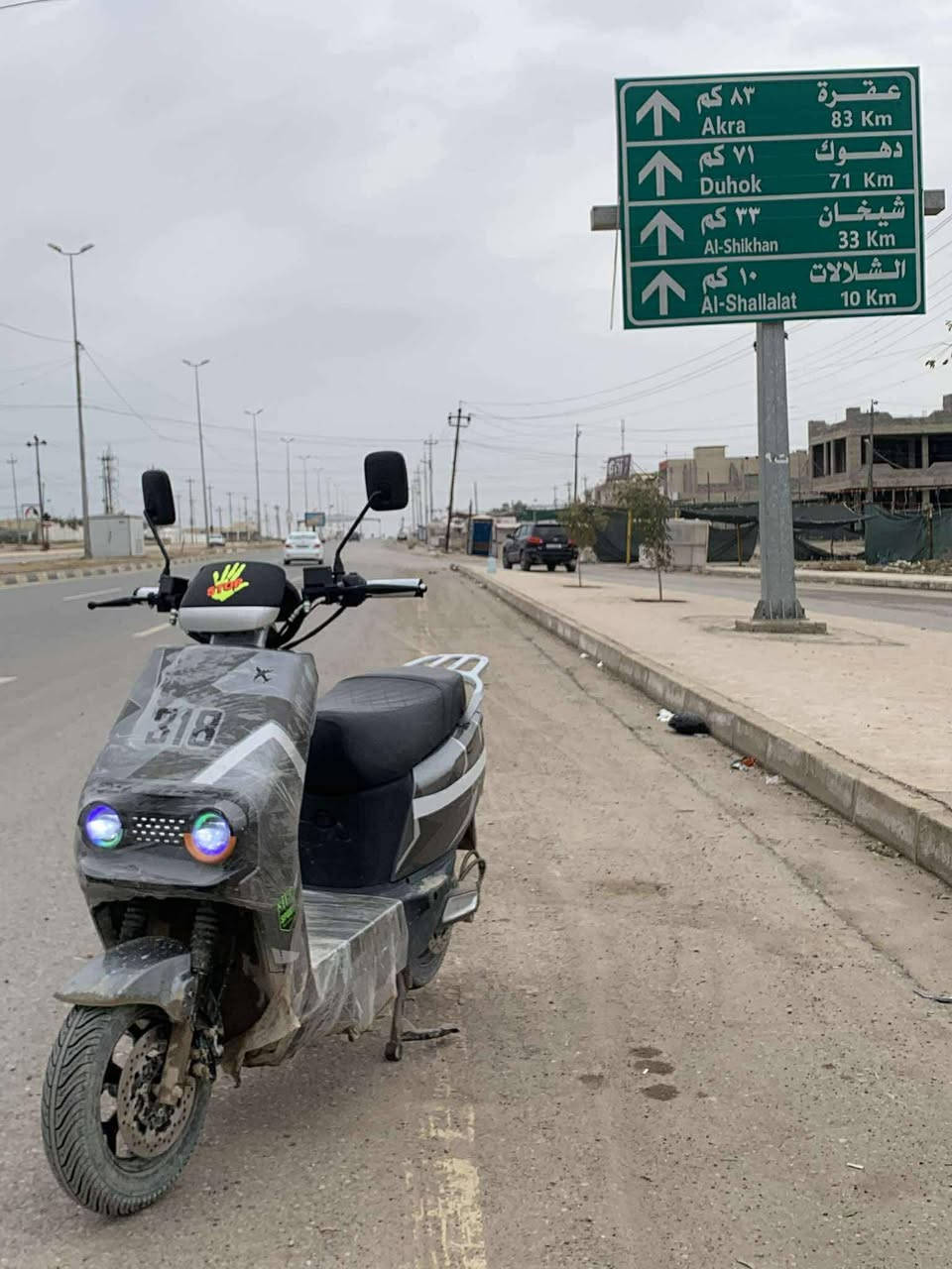 318 للبيع شرط
بطاريات 6 مسطره انطيك شرط وضمان
بس طخه خفيفه ما تبين بل دوسه 
ماطور معدل شلعه نار
التواصل علا الرقم
***********
السعر 700 وبي مجال
