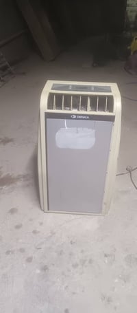 سبلت داخلي واحد طن شرط شغل على مولد يشتغل 3امبير 07704047828