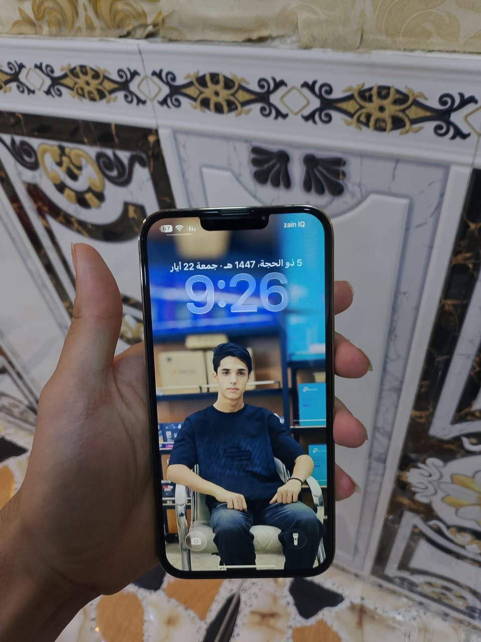 ايفون 13برو ماكس لبيع امريكي مستبدل بس ششاه والاصليه
كلشي مابي ضمان المحل باقي بعد 8اشهر سوفت وير كارتونه موجود 
للبيع سعر 575وبي مجال امريكي بطاريه 83مامرفوعه فقط مستبدل شاشه والاصليه رقمي ***********
