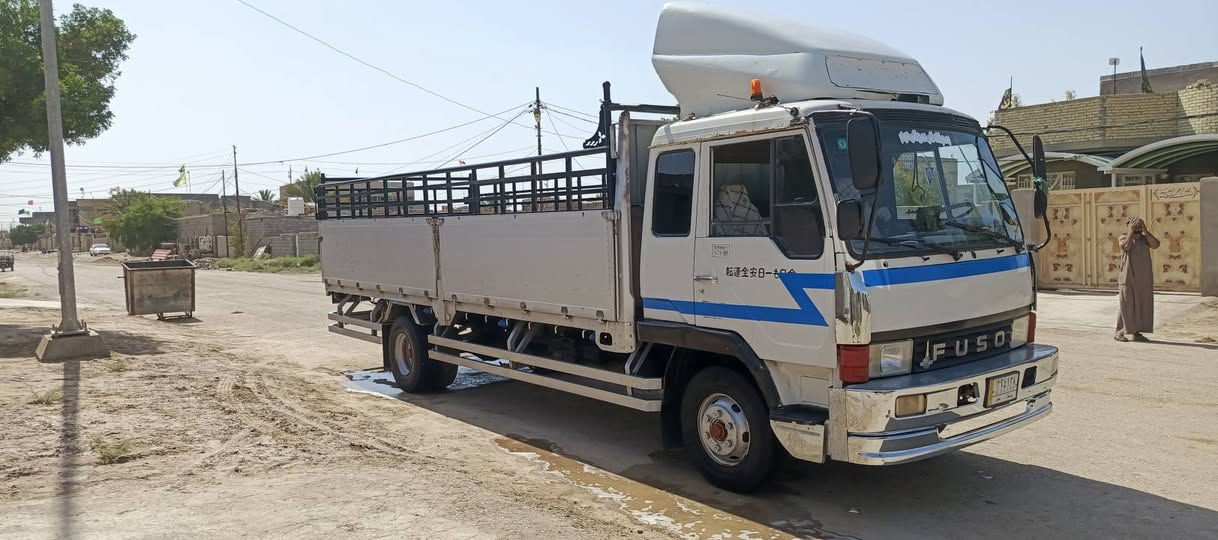 سلام عليكم سياره فوصه مربع للبيع بسمي رقم واسط مشروع وطني شرط تحويل سنويه جديده 2029تخم تاير حداديه جديده كهربائيّات كله شغاله كير ومكينه مكفولات مكينه 15عادي لاصرف ولا بخار سته وربع بلاد بدي 80 قطعتين سياره جاهزه للعمل ماناقصه شي عنوان واسط كوت الشراي يتصل وبي خير ويدلل ***********
