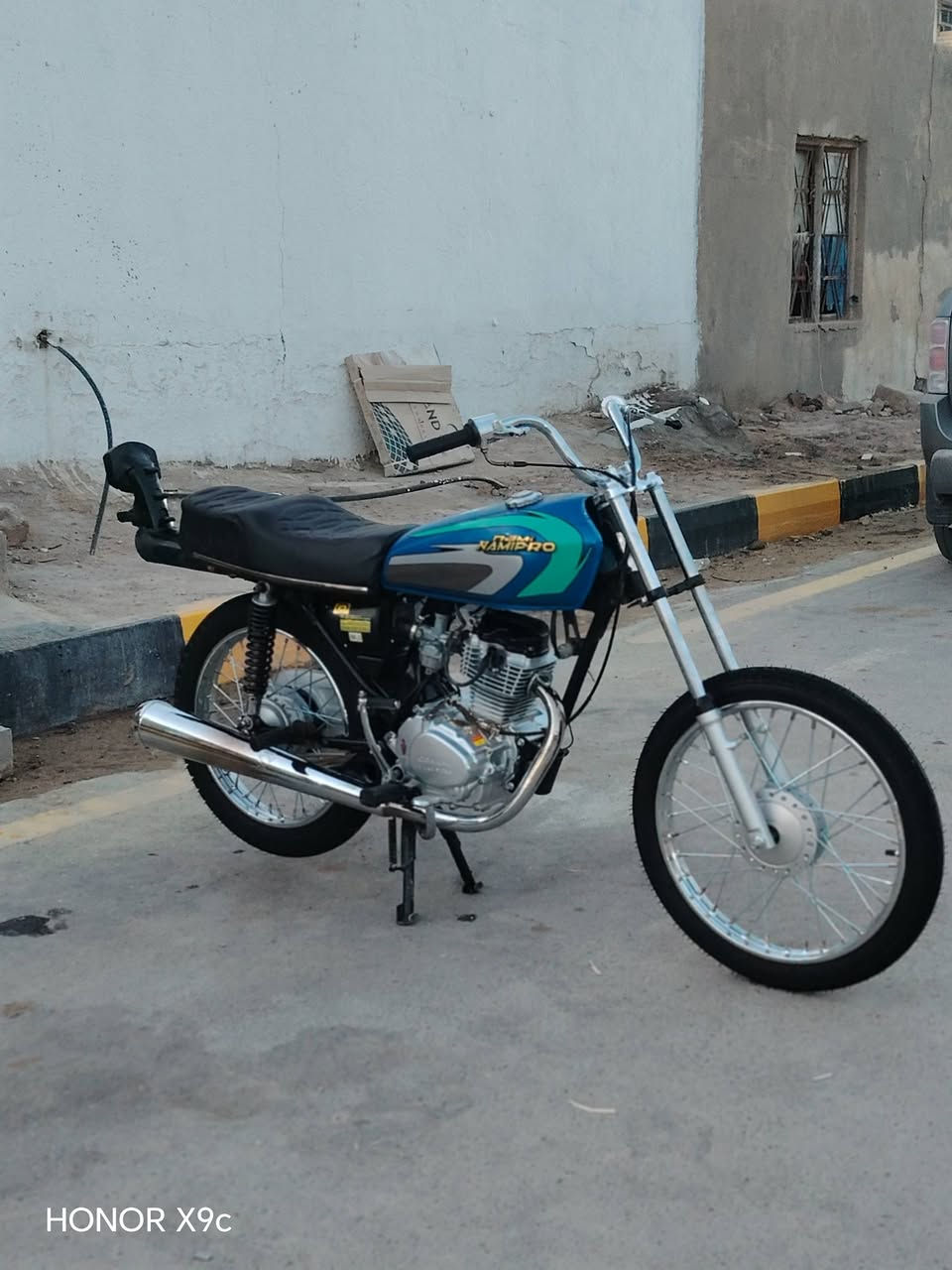 للبيع 23 شلامجه امس شديت المكينه من طول لطول كله جديد +مريضه اطلع كبل 😉+ شراي هلا بيك *********** ول خاص مفتوح
