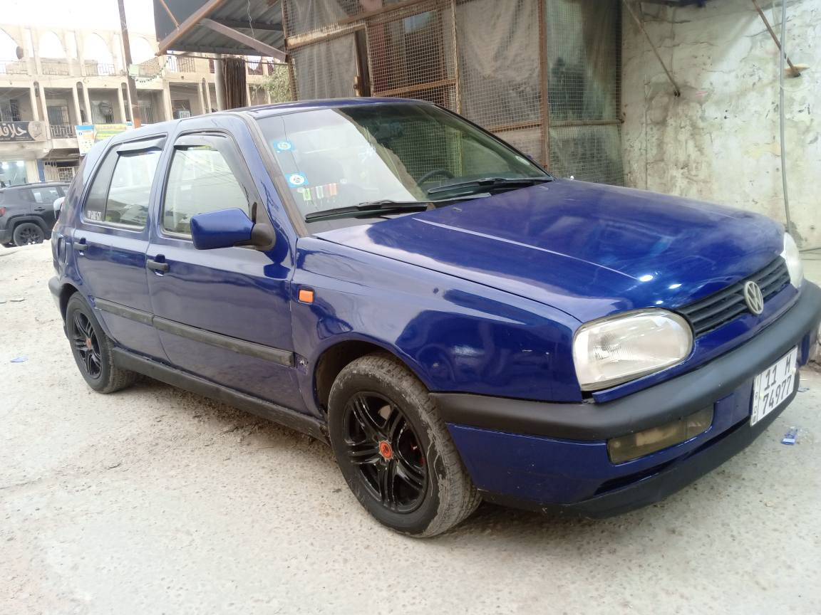 سلام عليكم شباب كولف موديل 93 سياره نضيفه جدا مصبوغه حزام كير مكينه مكفول رقم بغداد جديد بسمي شرط التحويل مكاني البياع  *********** سعر 46 بغداد, العراق
