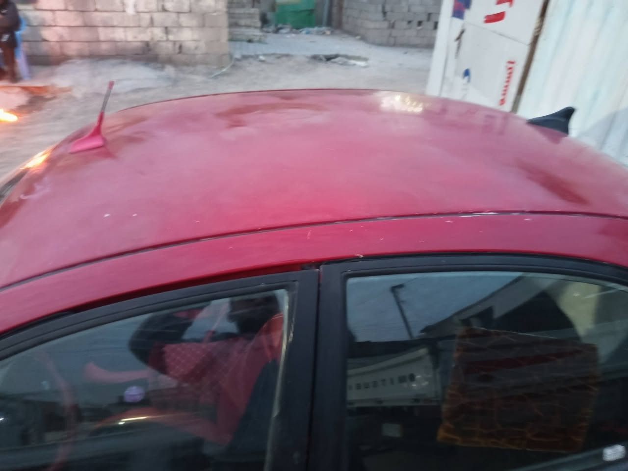 السلام عليكم ريو 2001 جير مكينه حداديه كله كفاله والبدي شوف العين رقم جديد سنويهه باسمي تحويل ثاني يوم السعر 47 وبيها مجال الاتصال ***********
