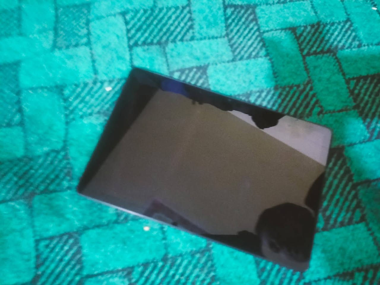 السلام عليكم ايباد GT11 كلشي مابي بوبجي 90 افريم ذاكره 256 السعر 220 وبي مجال العنوان الشطره الفتاحيه الرقم ***********
وبي واتساب
