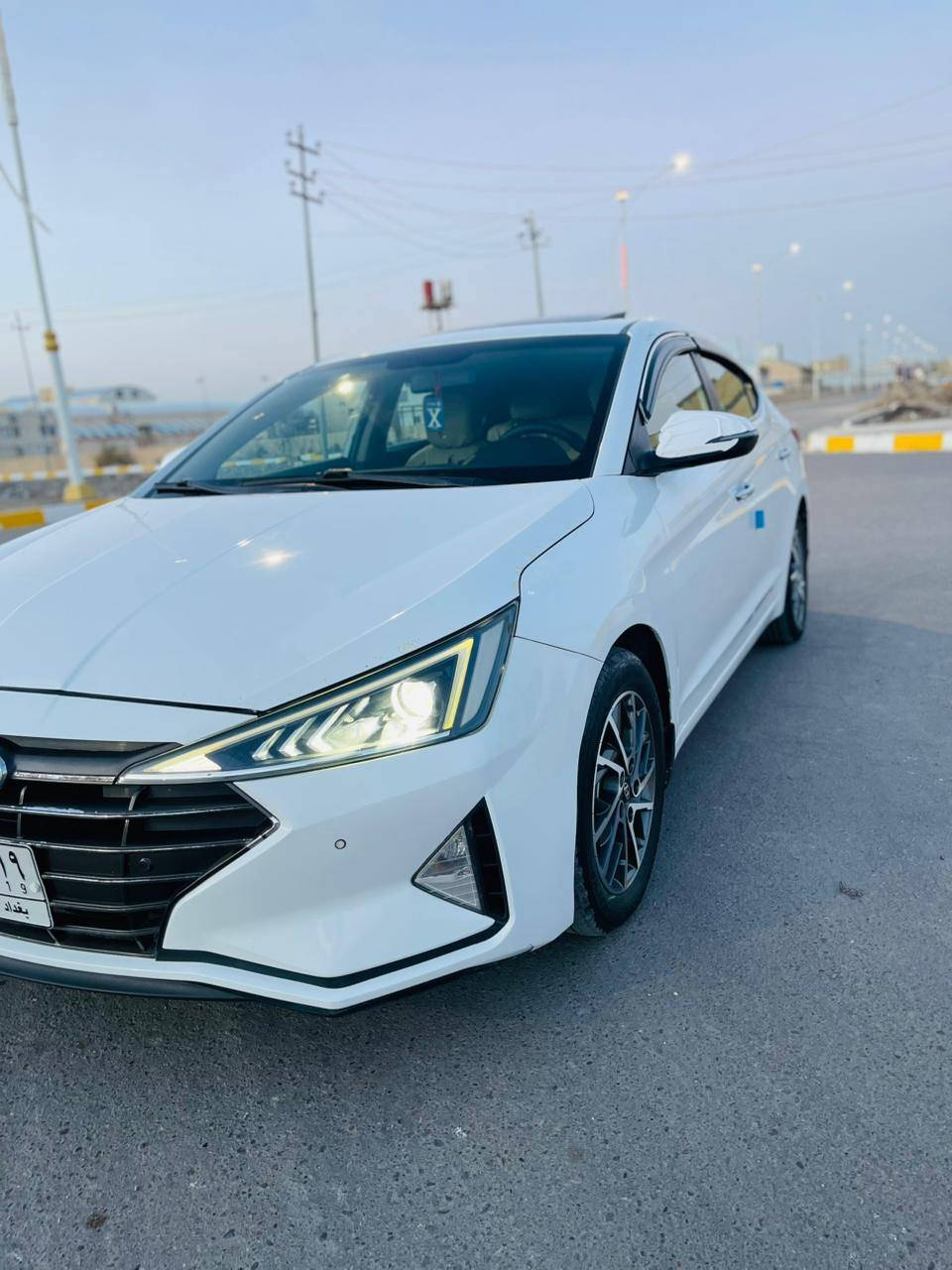 السلام عليكم سياره النترا 2020 للبيع خليجي شركه 
فول مواصفات ✅
 محرك 2000 دوش بصمه
 فتحه سقف ويل كروم ترحيب بيها باب مرشوش تجميل لد نهاري زنون✅ شاشه كبيره كاميرا خلفيه حساسات مكان ناصريه السعر نتصال الاستفسار اكثره‍. ***********
