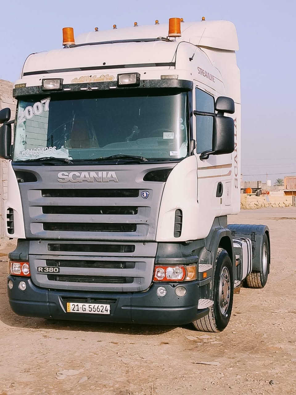 السلام عليكم سكانيا للبيع موديل 2006انجكتر خطين بلادي  كير عادي 900رتايدر وتبريد شاصي الراس والعربانه مكفولات محرك لابخار ولا تنقيص قماره بلاديه بدون صبغ سياره جانت بلشغل مامتروكه تايراتهه نضيفه رقم انكليزي سنويه لنهايت ال27 متعهد غرامه ضريبه بصمه سعر 285وبيهه مجال قليل ملاحظه جتف العربانه يريد ترتيب فقط اخي العزيز المشتري كاتبلك كل التفاصيل  دناكير العربانه بي بي مربع بنز وركه فوك الدنكير مكان السياره بابل جبله رفم الهاتف ***********
