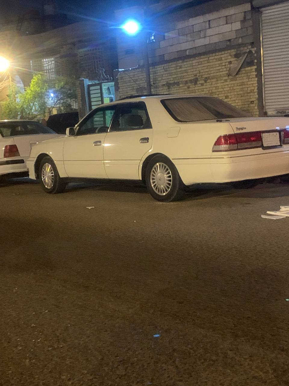 سلام عليكم مديل 2000 فقط مراوس ب كوري  راس ثور فلات ابيض صدفي فول مواصفات اصولي رقم بصره شرط تحويل كير مكينه تبريد حداده تخم تاير كله جاهزه سياره ماذب عليه ربع مكينه ثنين ونص فيفيتي فيشه وحده تنته تحكمات كرسي كهرباء جاهزه  *********** البصره جبيله
