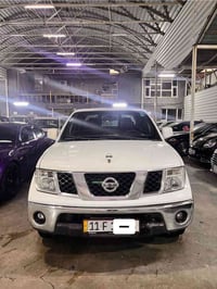 نافارا • ٢٠١١ • محرك ٢٧٠٠