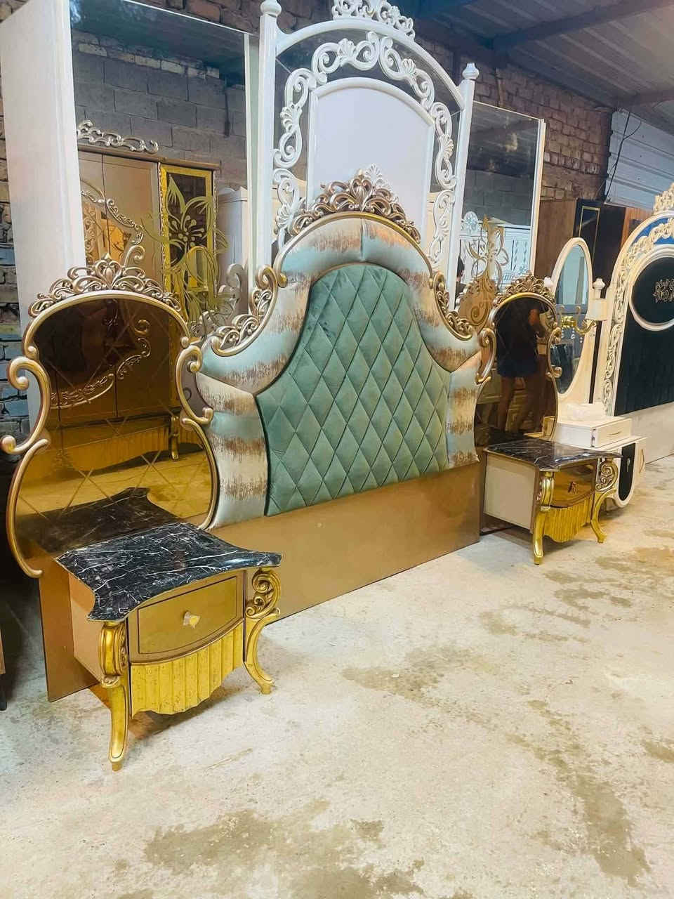 موديل حديث
السعر 800 
مع الشد و النقل داخل بغدا مجاني


**إذا كنت صاحب هذا الإعلان وتريد حذفه لأي سبب، رجاءا أرسل رسالة إلى الدعم الفني**