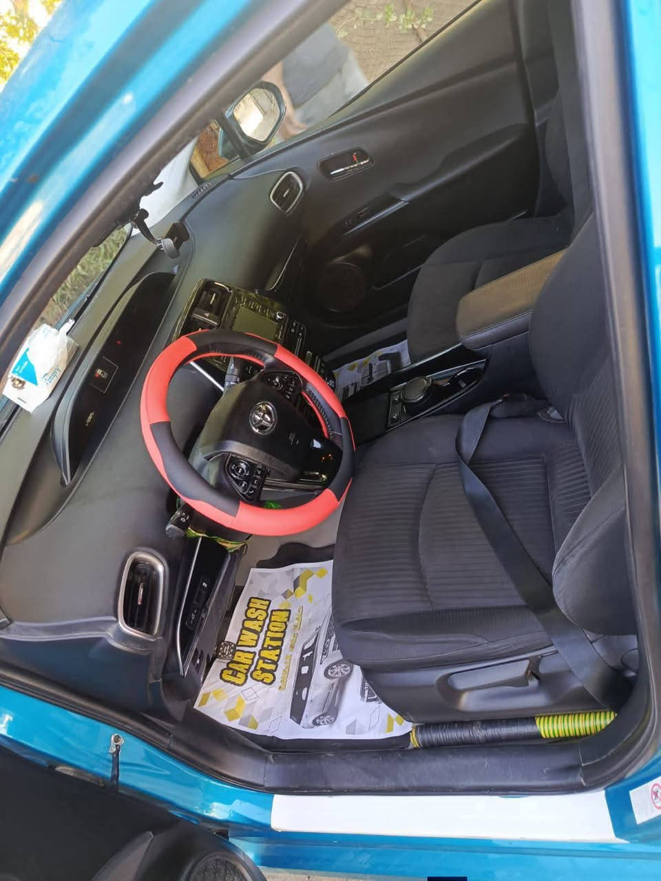 السلام عليكم للبيع كورلا بريوس بلكن موديل 22بغداد بسمي حادثهه جاملغ اوبنيد بدون دواخل
السعر 135
 ***********
