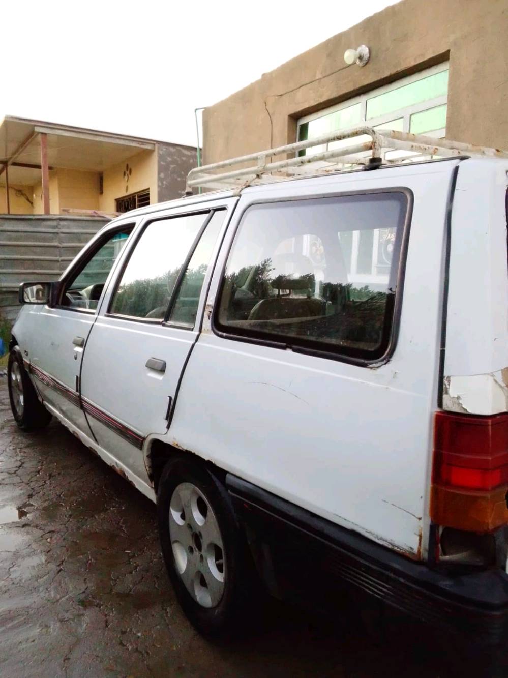 كاديت موديل 91 محرك 1600 كير محرك مكفول تخم تاير جديد الباقي كدام العين