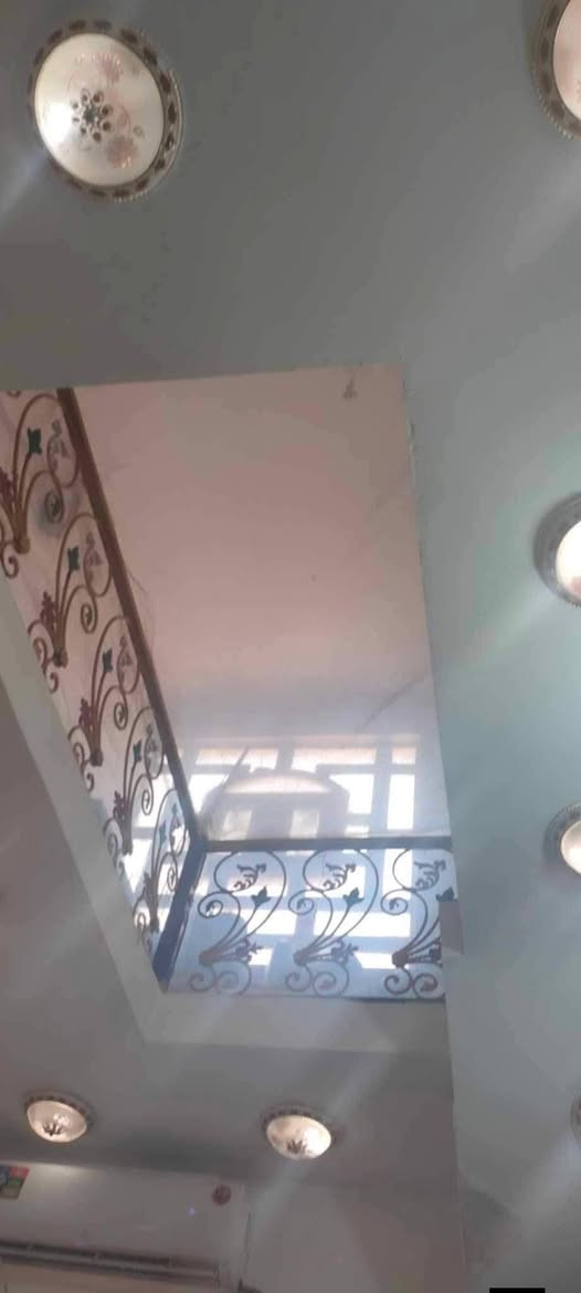 عروض اليوم مكتب الخالدي للعقار
للبيع بيت مساحة 125 متر طابقين جديد منطقة 23 قرب مدرسة شاكر الكفائي وسايدين الشريط وشارع الجامع حي ميسان
بناء حديث صب كونكريت وطابوك نهروان

الطابق الاول غرفه وصاله ومطبخ واستقبال
وصحيات داخليه وخارجيه
الطابق الثاني غرفتين وصاله وصحيات
السعر 150 مع مجال

عنوان المكتب حي ميسان شارع الكيات العمارة مجاورة لاسواق حليم ( مكتب الخالدي للعقار )
استفسار اكثر او الاتصال
 *********** يوجد واتساب 
*********** يوجد واتساب 
ادخل على الرابط التالي واطلع على عروض حي ميسان
https://www.facebook.com/groups/392370572858358/?ref=share_group_link
